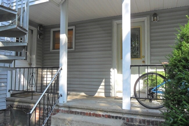 Photo - 28 Spring St Unidad 1