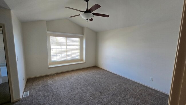 Photo - 4142 Heathmoor Dr