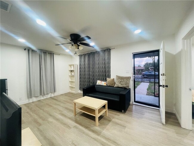 Photo - 15118 Gale Ave