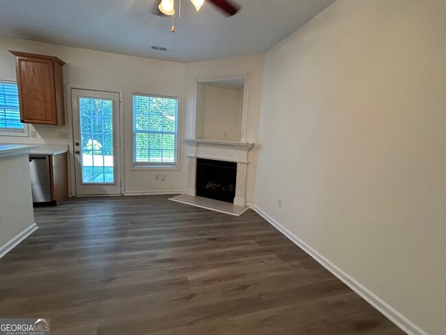 6438 Mossy Oak Landing