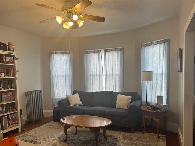 Photo - 23 Alexander Ave