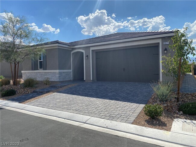 Photo - 9571 Lexington Arch St