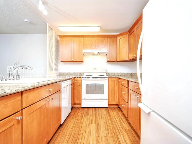 Photo - 6260 139th Ave NE Unidad APT 71