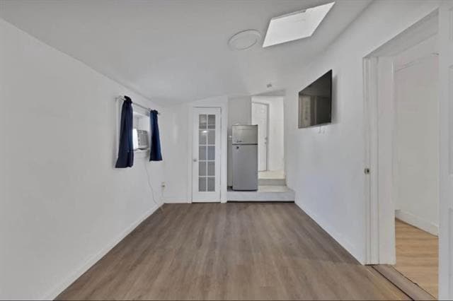 Photo - 928 S Windomere Ave Unidad B