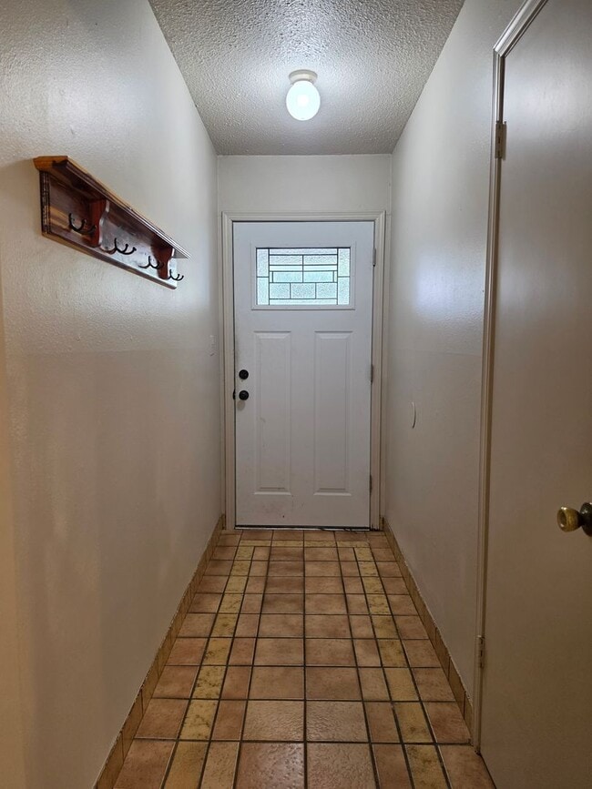 Photo - Cute 4 bedroom home in Shawnee