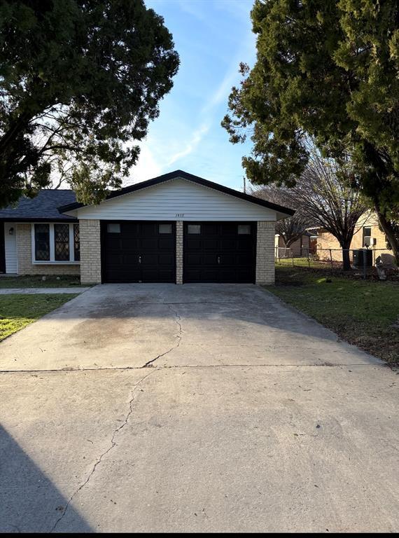 Photo - 1911 Hill St