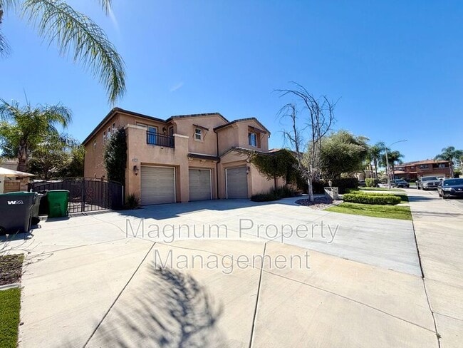 Photo - 34712 Chinaberry St