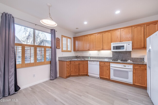 Photo - 1751 Tallowberry Ln