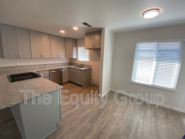 Photo - 5716 W Robinwood Ave