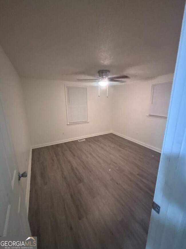 Photo - 172 Randall Ave