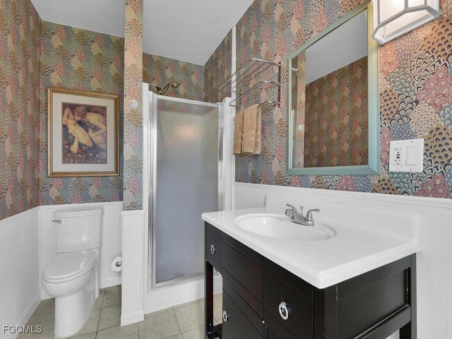 Building Photo - 1803 Ardmore Rd