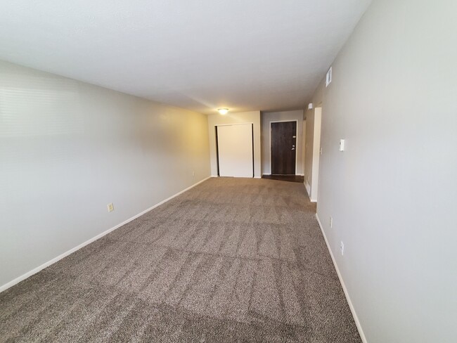 Star King Apartments