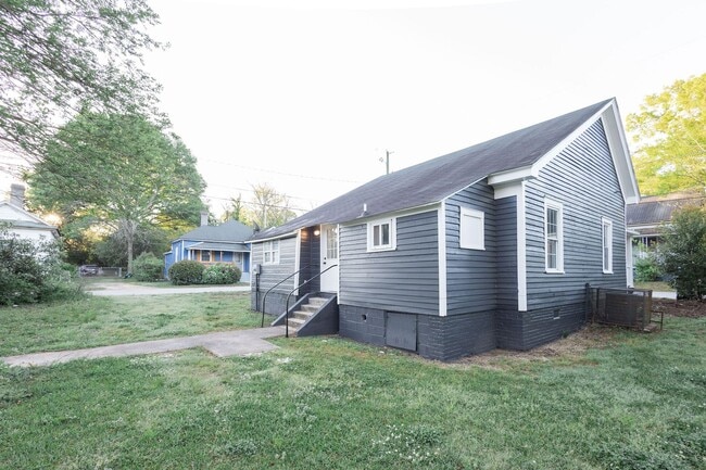 Photo - COMING SOON: Modern 2BR Upgrade Near Downtown – Move-In Ready + $500 Off!