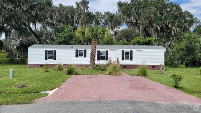 Building Photo - Live Oak Terrace-Lot 32 Rental