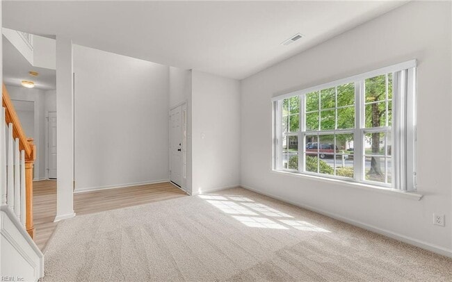 Photo - 310 Canaan Cir