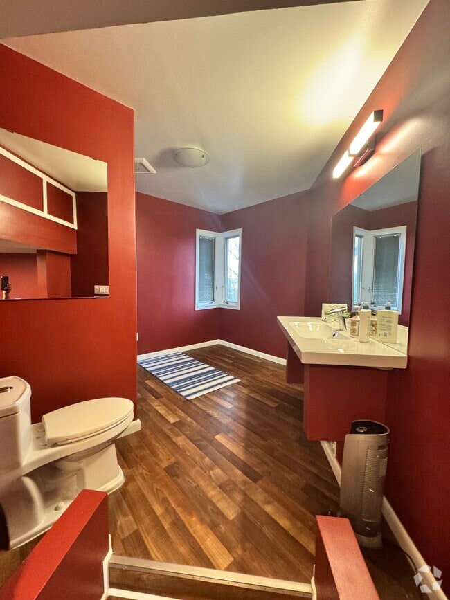 Building Photo - 3848 McDivitt Dr Rental