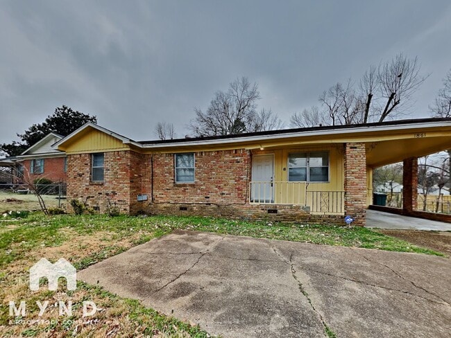 Building Photo - 1861 Warner Ave Rental