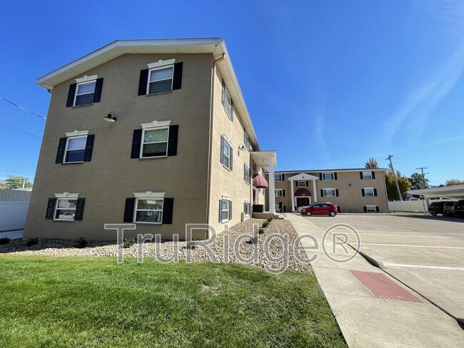 135-145 Lafayette Rd. - 135-1 - 135-145 Lafayette Rd. - 135-1 Condo