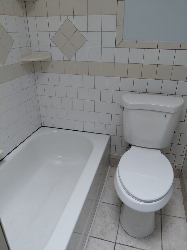 Photo - 28 N Kresson St