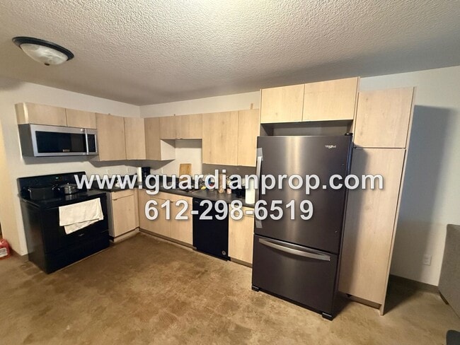 Photo - 7535 Cloman Way E Unit A