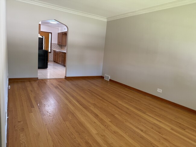 Photo - 2300 Burr Oak Ave
