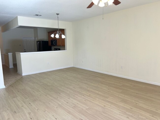 Photo - STONEBRIDGE LAKES 3 bed 2 1/2 bath