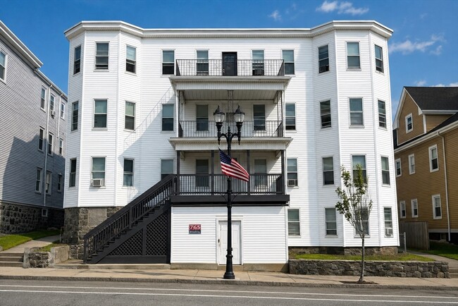Building Photo - 765 Broadway Unit 13