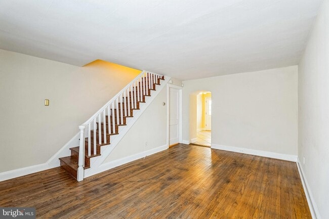 4543 Baker St