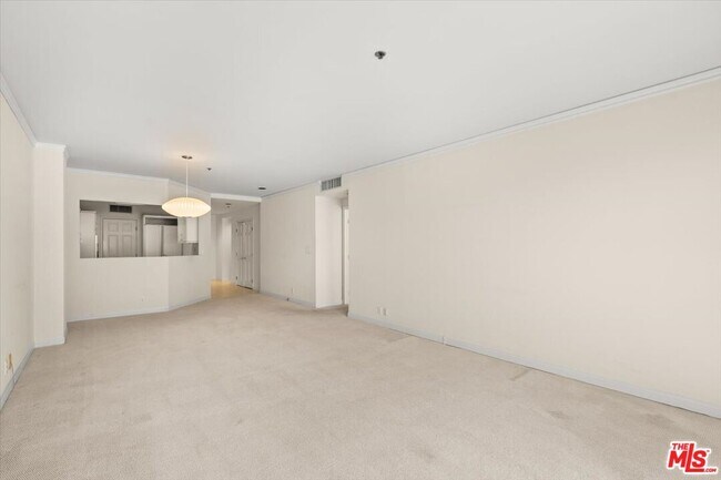 Photo - 10724 Wilshire Blvd Unit 604