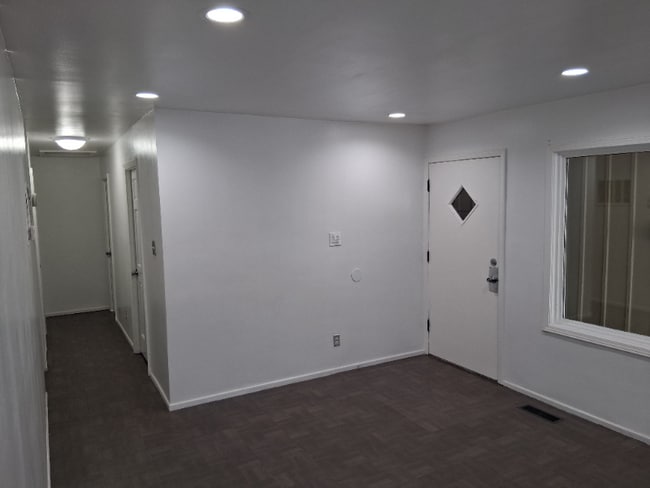 Photo - 22332 Clyde Ave