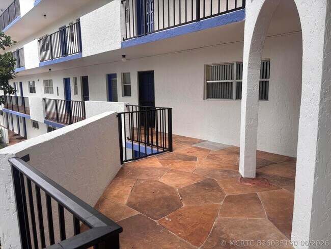 Photo - 6100 S Falls Cir Dr Unit 204