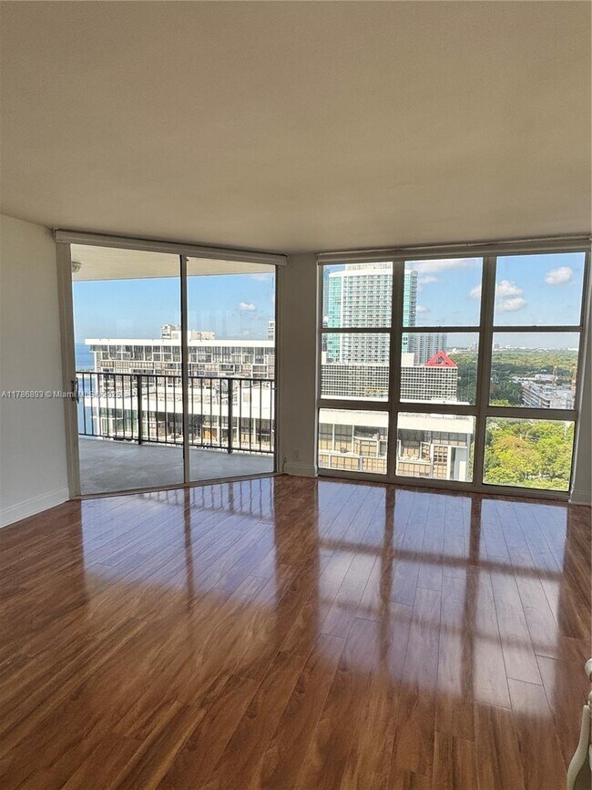 Photo - 1901 Brickell Ave Unit B2408