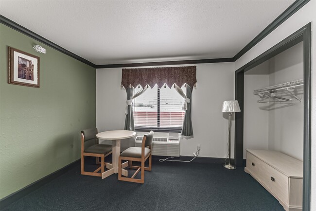 Photo - 1025 Swanson St Unit 212