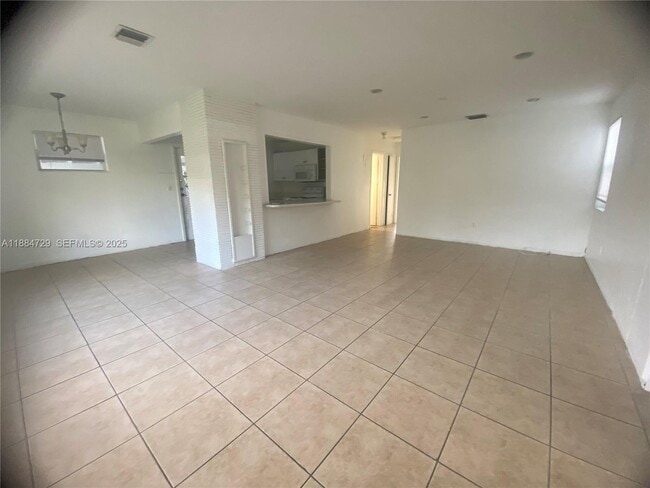 Photo - 4557 NW 3rd St