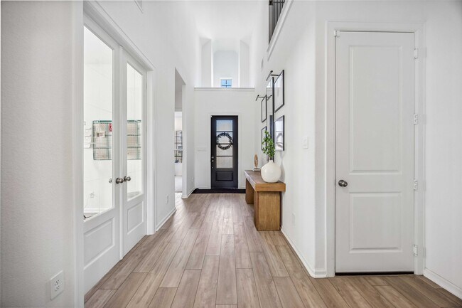 Photo - 1384 Knollbridge Pt Ln