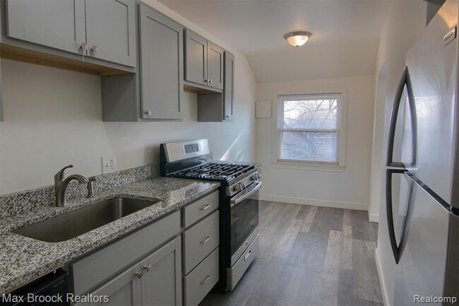Building Photo - 4191 Farner Ave Unit 4 Rental