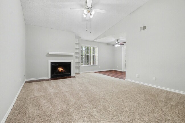 Photo - 3603 W Northgate Dr Unit 112