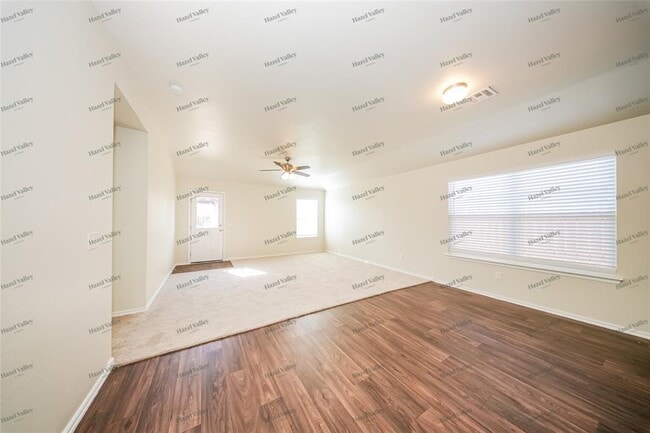 Photo - 10201 Hidden Village Dr
