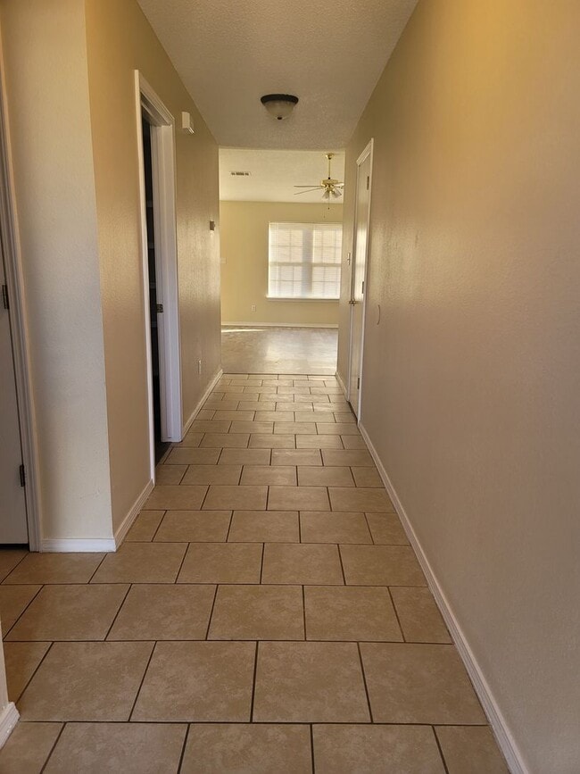 Photo - 3802 Owen St