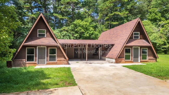 Photo - 1696 Johnson Rd
