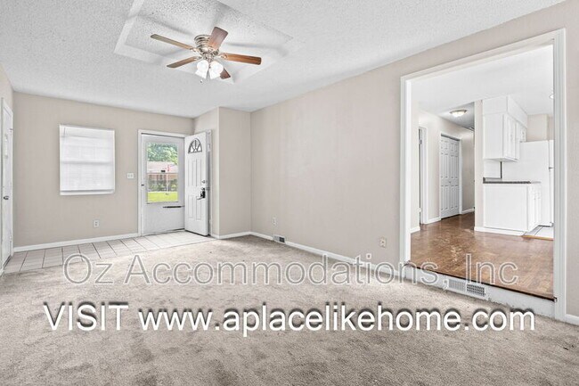 Photo - 4934 Appleton Ave
