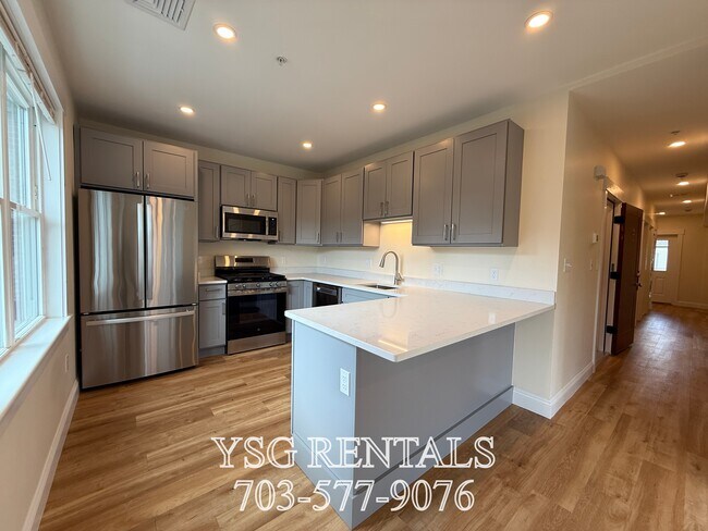 Photo - 14 Dorr St Unit #2