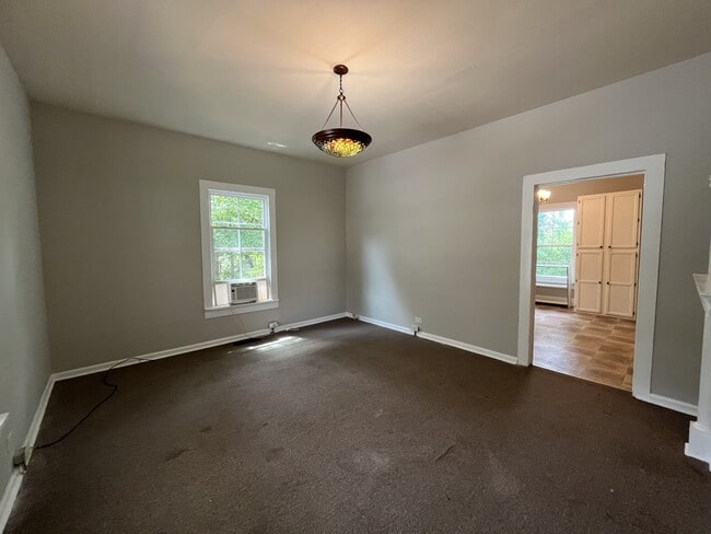 Photo - 173 Poplar St