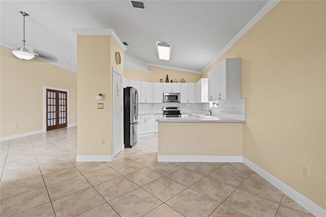 5101 SW 134th Ave