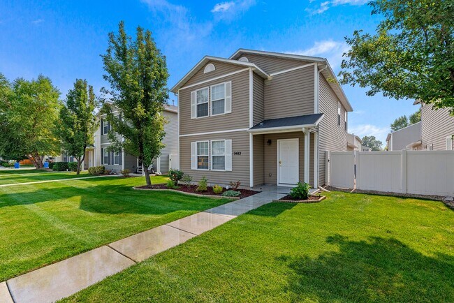 Photo - Very Clean 3 Bedroom Home with Community P...