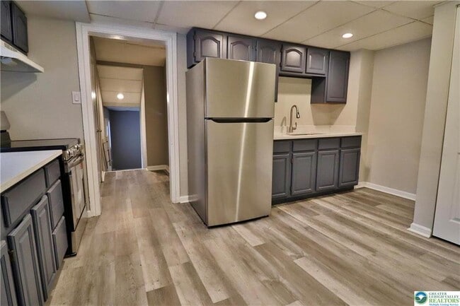 Photo - 28 W Raspberry St Unit 2