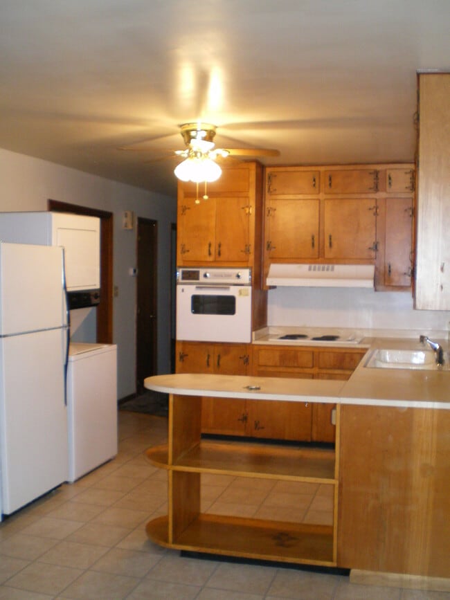 Photo - 1291 Brown Ave