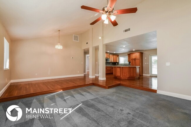 Photo - 931 Waverly Dr