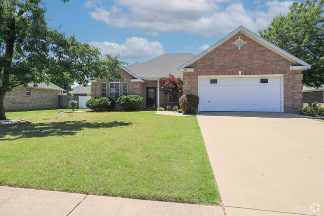 Building Photo - 614 Leisure Ln Rental