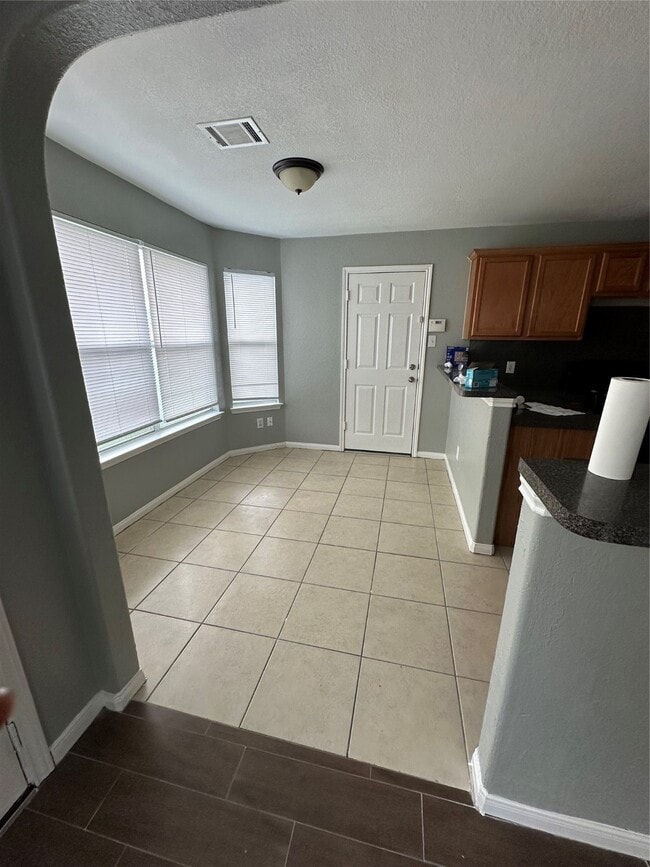 Photo - 4043 Hawthorn Glen Ct